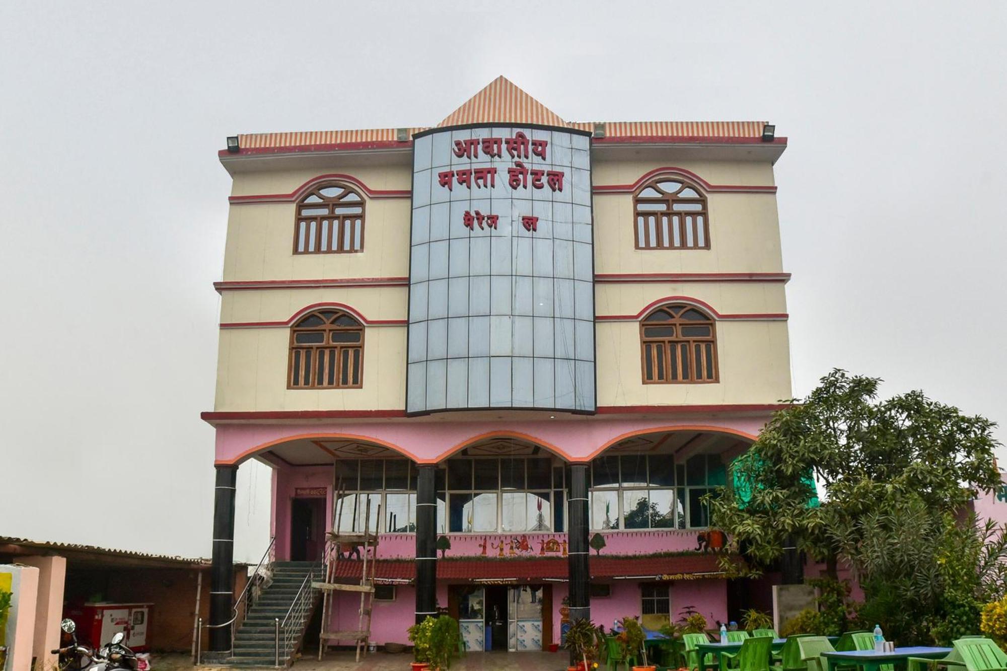 Oyo Flagship Mamta Hotel Hajipur Exteriér fotografie